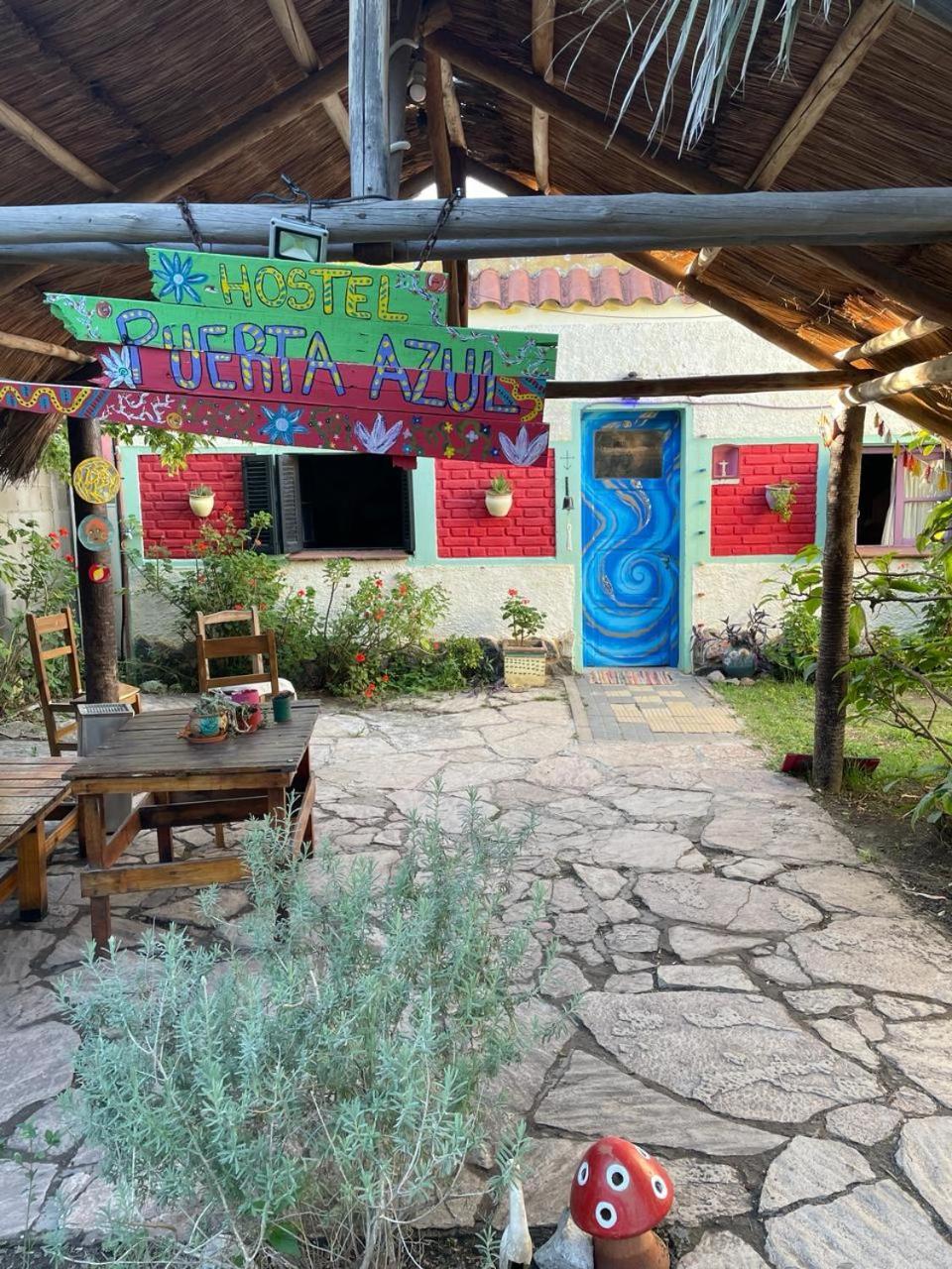 Puerta Azul Hostel Capilla del Monte Luaran gambar